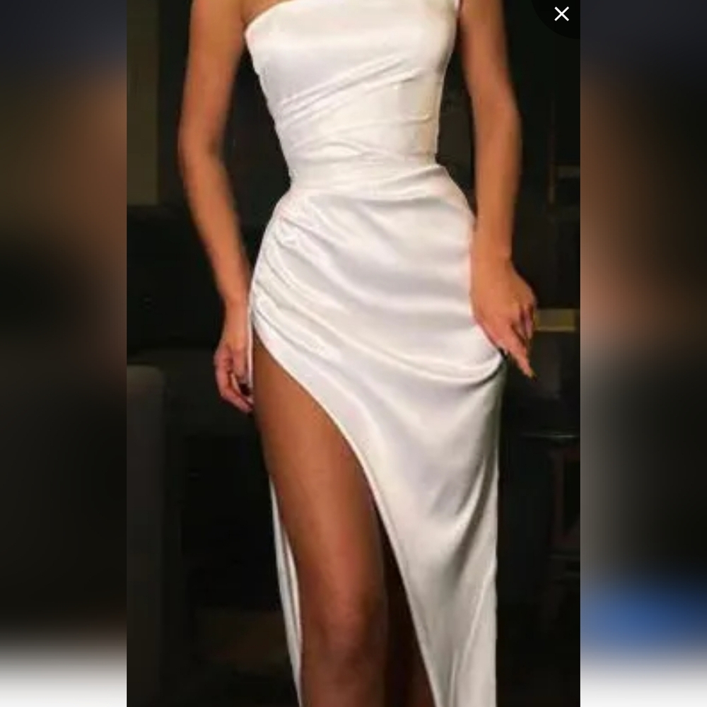 Elegant White Evening Dress Or Wedding Dress